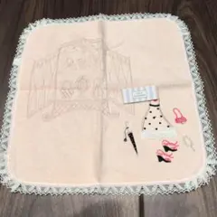 パ*ピ様 LULU GUINNESS 刺繍ハンカチ レース付きのサムネイル