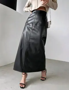 【完売】DAZY ハイウエスト PUレザー ストレートスカート XS