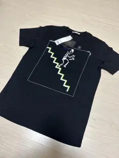 ユニクロ　UT コラボTシャツ ブラック Lサイズ