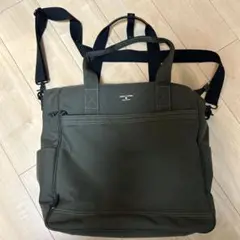 スクアーロワークス　オリーブグリーン ビジネスバッグ