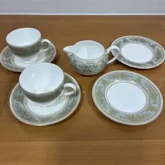 未使用】WEDGWOODヴェラ・ウォン ヴェラレース マグカップとプレート各