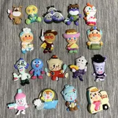 アンパンマン　くっつくんです　マグネット