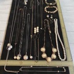 a*z様 まとめ売りアクセサリーL24☆ネックレスなど15点　パール系　オークシ