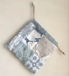 ミナペルホネン　ハンドメイド巾着