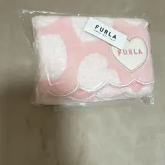 FURLA ピンク ハートタオルハンカチ