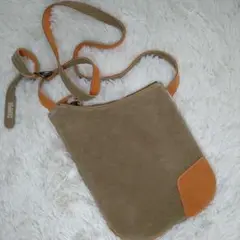 【カンペール】CAMPER スエード ショルダーバッグ ベージュ オレンジ