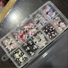 サンリオ　ネイルパーツ