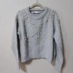 ZARA　パール付きニット