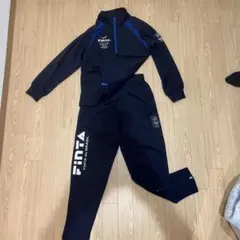 FINTA ジャージ　上下　140cm