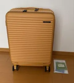 大容量LLサイズ134L☆新品TSAロック付スーツケース 黄色　軽量　長期旅行 大容量LLサイズ134L☆新品TSAロック付スーツケース 黄色 軽量 長期旅行