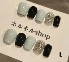 281: グレー・黒・シルバーストーン付きネイルチップ☆Lサイズ