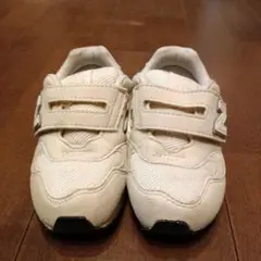 New Balance キッズスニーカー ホワイト