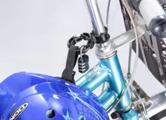 ヘルメットホルダー 盗難防止 取付簡単 ダイヤル錠付き バイク 自転車のサムネイル