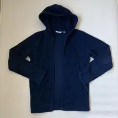 ユニクロ　フリースパーカー