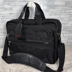 人気モデル　TUMI トゥミ　アルファ　ビジネスバッグ　2way 26130D4
