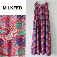 MILKFED. ミルクフェド　アロハ柄　赤　ノースリーブワンピース　ロング丈のサムネイル
