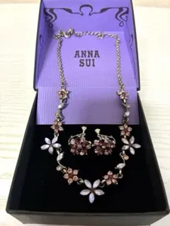 ANNA SUI 花モチーフ ネックレス イヤリングセット