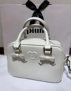 pium ピウム プレゼントリボンキルティングミニバッグ - メルカリ