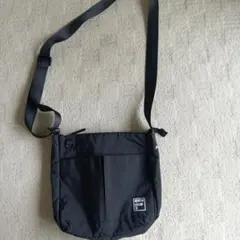 ブラック ショルダーバッグ 2ポケットFILA