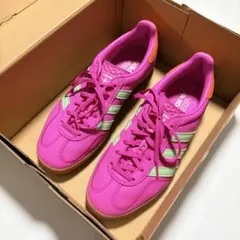 adidas ガゼル インドア 26cm スニーカー ピンクのサムネイル
