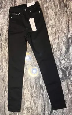 Item thumbnail for item b60301d3-a9f5-4869-b38b-0525bf3efd07