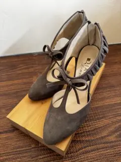 【超美品】DIANA ダークグレー ハイヒール 22.5cm