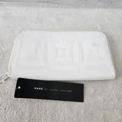 【未使用】保管品　MARC BY MARC JACOBS　マークジェイコブス財布のサムネイル