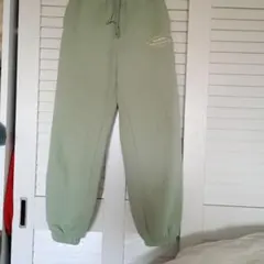 Item thumbnail for item cd03dc95-1d5a-48b2-8c38-2720cec55925