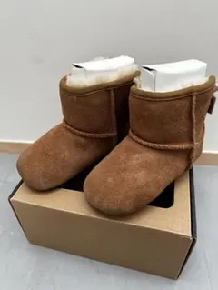 UGG ベビー ブーツ ブラウン ピンクリボン