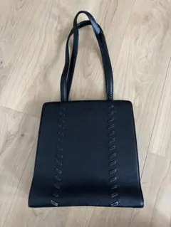 イヴ・サンローラン　バッグ