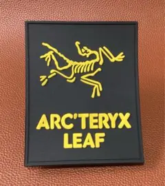 ARC'TERYX LEAF TWOZERO ブラックワッペンベルクロ パッチ - メルカリ