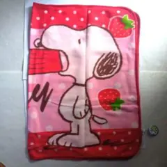 スヌーピーSNOOPYフリースひざ掛け　新品未使用