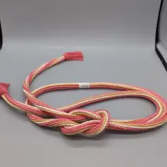 148 ピンクと金と白の帯締め