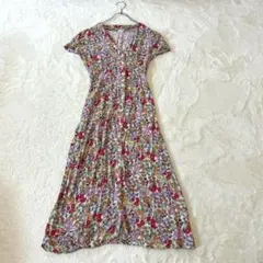 ✨【コットンオン】XS 花柄 白地ピンク ワンピース ロング丈 Vネック