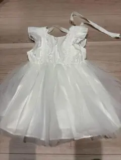 ホワイトドレス 90サイズフリル付き