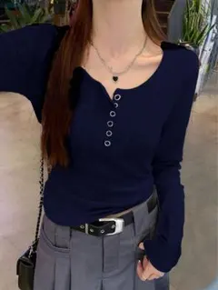 ネイビー ボタン付き ヘンリーネック 長袖