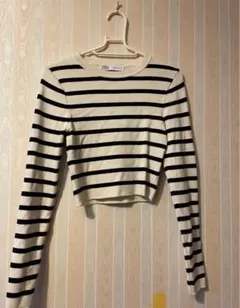 zara ショート丈ボーダートップス