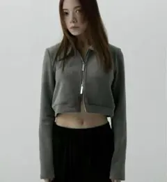 MELT THE LADY cropped bumpy topsのサムネイル