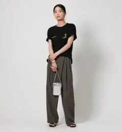 BEAUTY＆YOUTH　レザー ジップスリム ウォレットショルダー