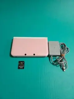 Nintendo 3DS LL本体　ピンク×ホワイト　ジャンク　充電器付属