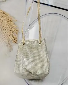 Item thumbnail for item b3bc2080-a14a-4a24-bedb-dd89f70a925b