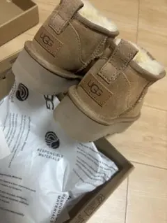 厚底23cm UGG ショートブーツ ベージュ