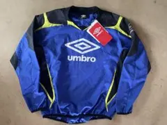 サッカー　ジュニア umbro ピステ ウィンドブレーカー 140センチ新品