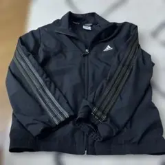 adidas Clima365 黒 アウター　子供服　身長95〜105センチ