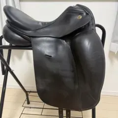 最終大幅値下げ⠀】乗馬 鞍 シルデリック 馬場鞍 - メルカリ