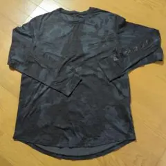 UNDER ARMOUR メンズ長袖シャツ　難あり