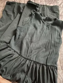 UNIQLO ノースリーブ ロングワンピース ダークグリーン L