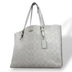 美品　コーチ　トートバッグ　白　シグネチャー　A4収納　肩掛け　PVC　u13