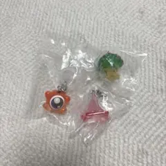 星のカービィ　めじるしアクセサリー ガチャ　カプセルトイ