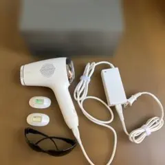 ミュゼ エピフォト スキンケアプロ 美容脱毛器のサムネイル